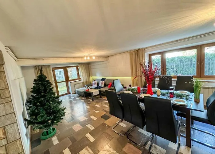 Modrzejewska Apartments In The Centre Of Zakopane By Noclegi Renters