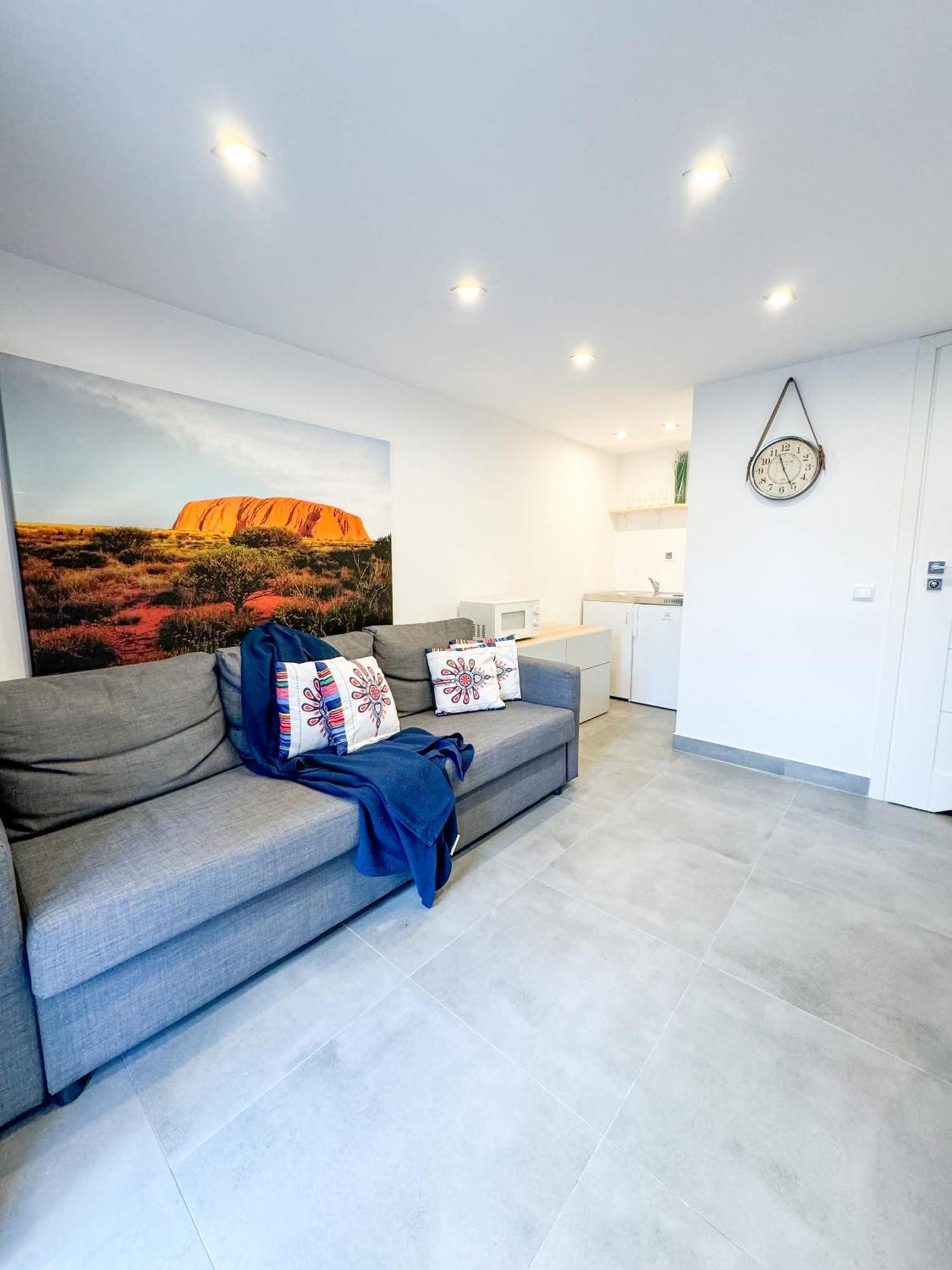 Apartment Modrzejewska In The Centre Of By Renters *
